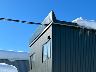札幌雪庇ガード